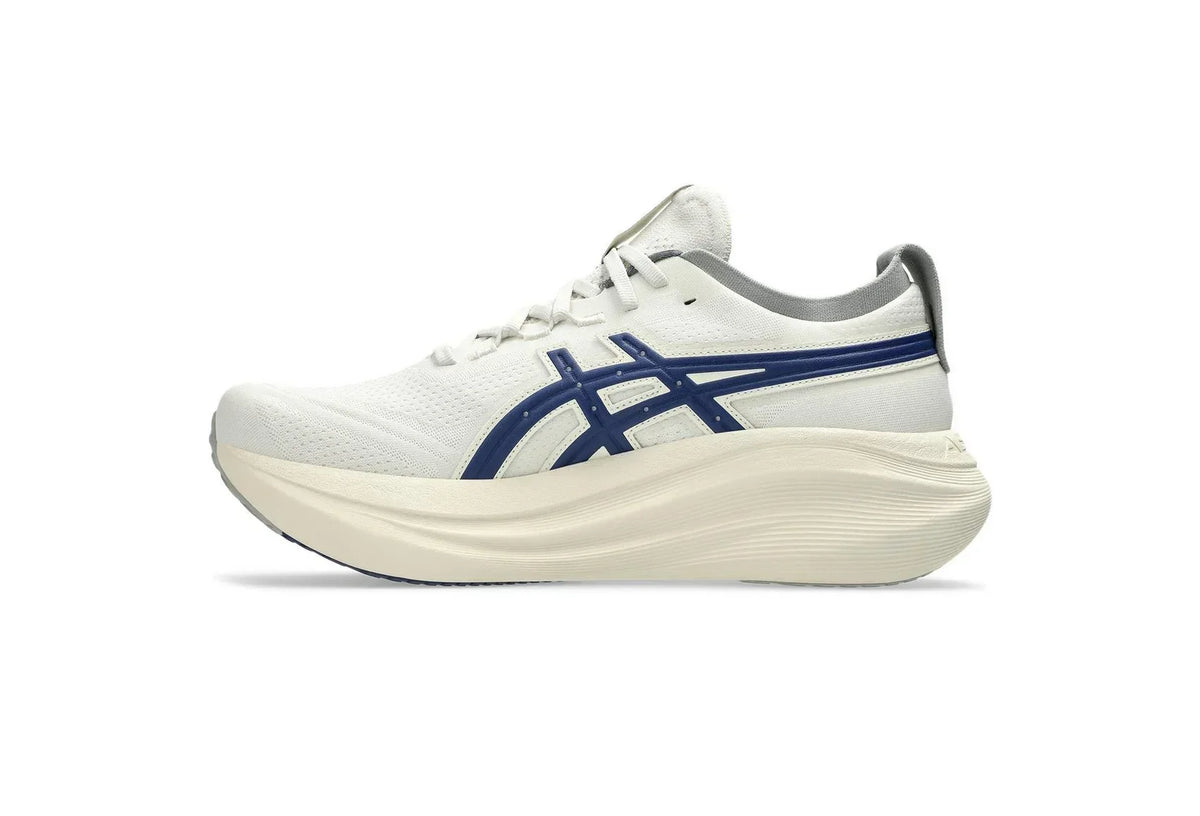 **ASICS Gel-Nimbus 26**