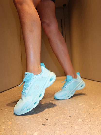 On Running Cloudsolo LOEWE Turquois