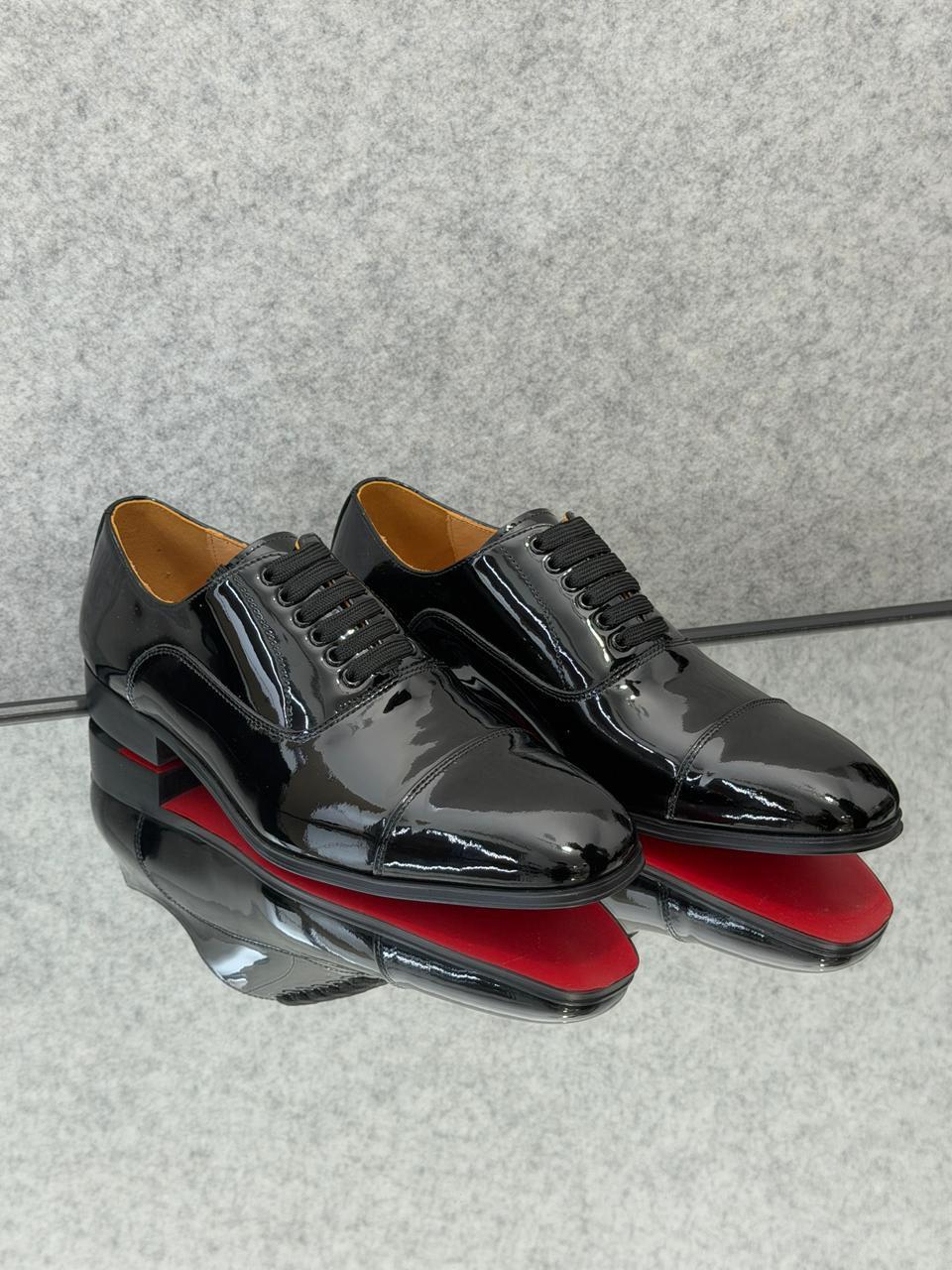 Christian Louboutin Cousin Greg Patent Leather Oxfords