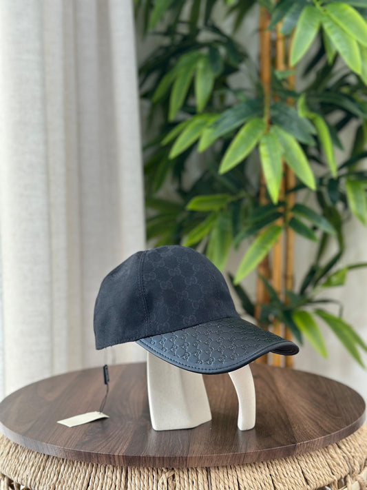 Gucci GG Canvas and Leather Baseball Hat (Black)