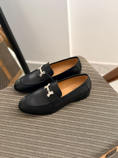 Hermès Paris Loafer (Noir / Black)