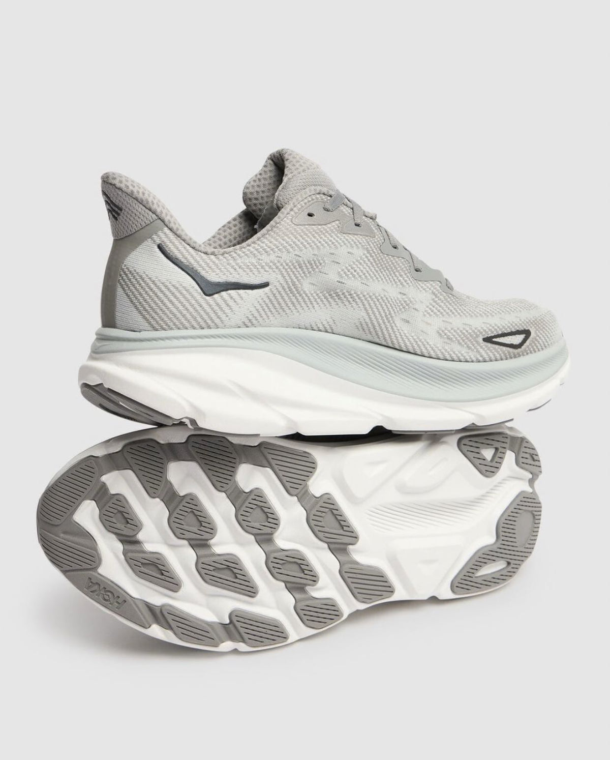 Hoka Clifton 9 ‘Harbor Mist