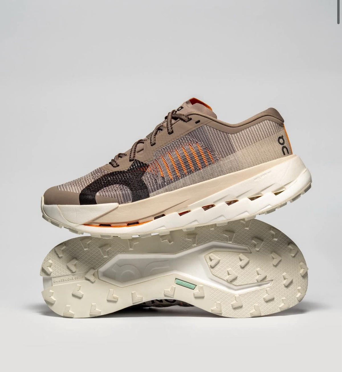 ON Cloudultra Pro ‘Cinder|Pearl’