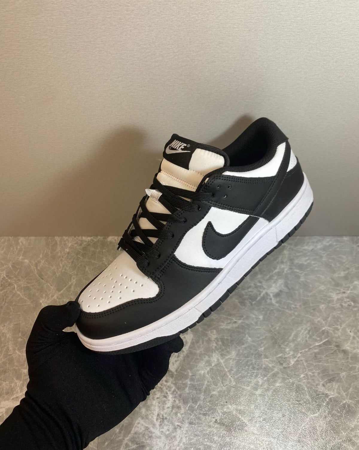 Nike Dunk Low Retro “Black / White – Panda”