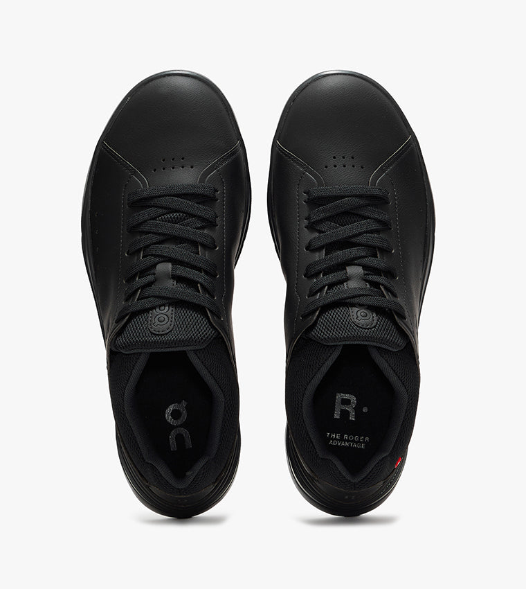 On Running The Roger Advantage ‘All Black